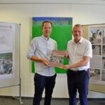 Neue Broschüre „40 Jahre Altstadtsanierung“ ist erschienen: Stadt Marktheidenfeld lädt Interessierte in die Stadtbibliothek ein
