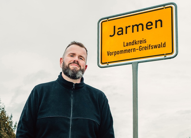 Mit Monchi kommt der Frontmann von Feine Sahne Fischfilet in den Kulturboden Hallstadt