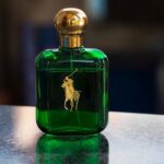 Algerisch Einkaufen: Polizist beobachtet Ladendiebe, die Parfums im Wert von mehreren hundert Euro entwendeten