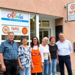 Barbara Becker packt mit an: Politikerin besucht die Filiale der Tafel Schweinfurt in Gerolzhofen
