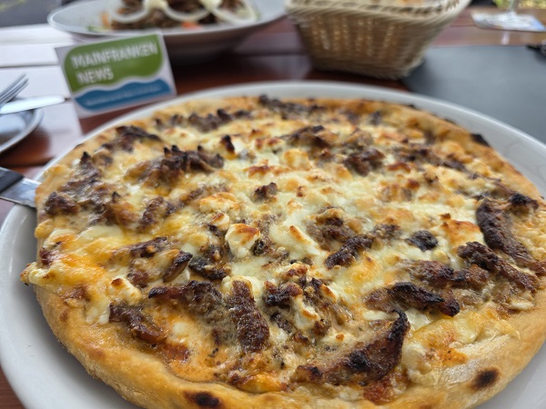 Essen wie Gott in Athen: Bei Dimi bei den Freien Turnern mit viel Gyros