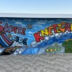 Jugendliche gestalten ihre Heimat: Regionalmanagement unterstützt Kunstprojekt am Skate- und Bikepark in Knetzgau