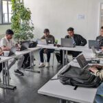 Mit künstlicher Intelligenz Vielfalt stärken und Barrieren abbauen: THWS-Hackathon im CAIRO