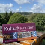 Kunst und Kultur im Landkreis Rhön-Grabfeld: Die Herbstausgabe des Kalenders 2026 liegt bereit