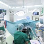 Sichere Versorgung chronisch erkrankter Menschen: Rhön-Klinikum Campus Bad Neustadt stärkt Patientensicherheit