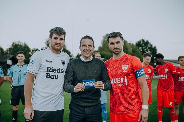 Philipp Lahm und über 1400 Mannschaften: Erfolgreicher Auftakt für die Aktionsspieltage zur bayernweiten BFV-RESPEKT-Kampagne