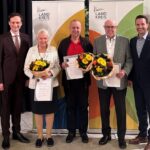 Engagement für Gochsheim gewürdigt: Günter Hack, Jürgen Hartwig und Magdalena Schickram werden beim Ehrenamtsempfang des Landkreises Schweinfurt geehrt