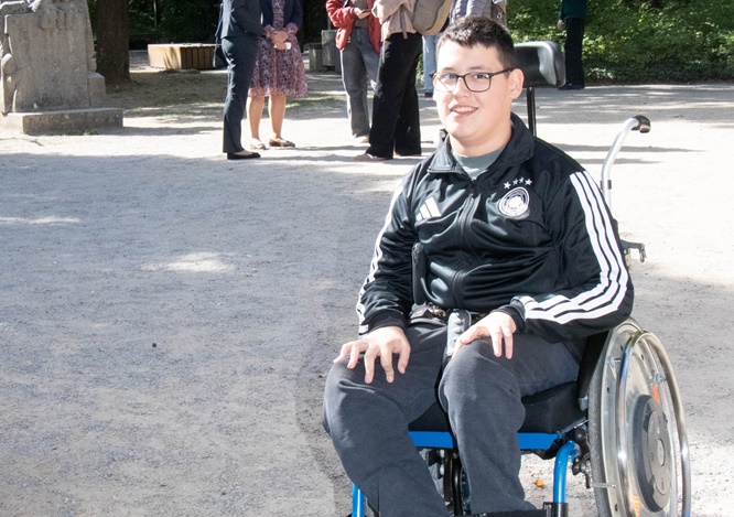 „Menschen mit Behinderung werden Forschende“: Stadt unterstützt Kooperation mit Uni und drei Förderschulen