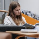 Gütesiegel des Bayerischen Staatsministeriums für Wissenschaft und Kunst: Stadtbücherei Würzburg ist zum 12. Mal „Partner der Schulen“