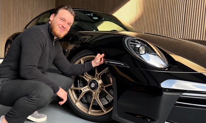 Braucht das Auto eine zweite Haut? Lackschutzfolien für luxuriöse Fahrzeuge sind im Trend!